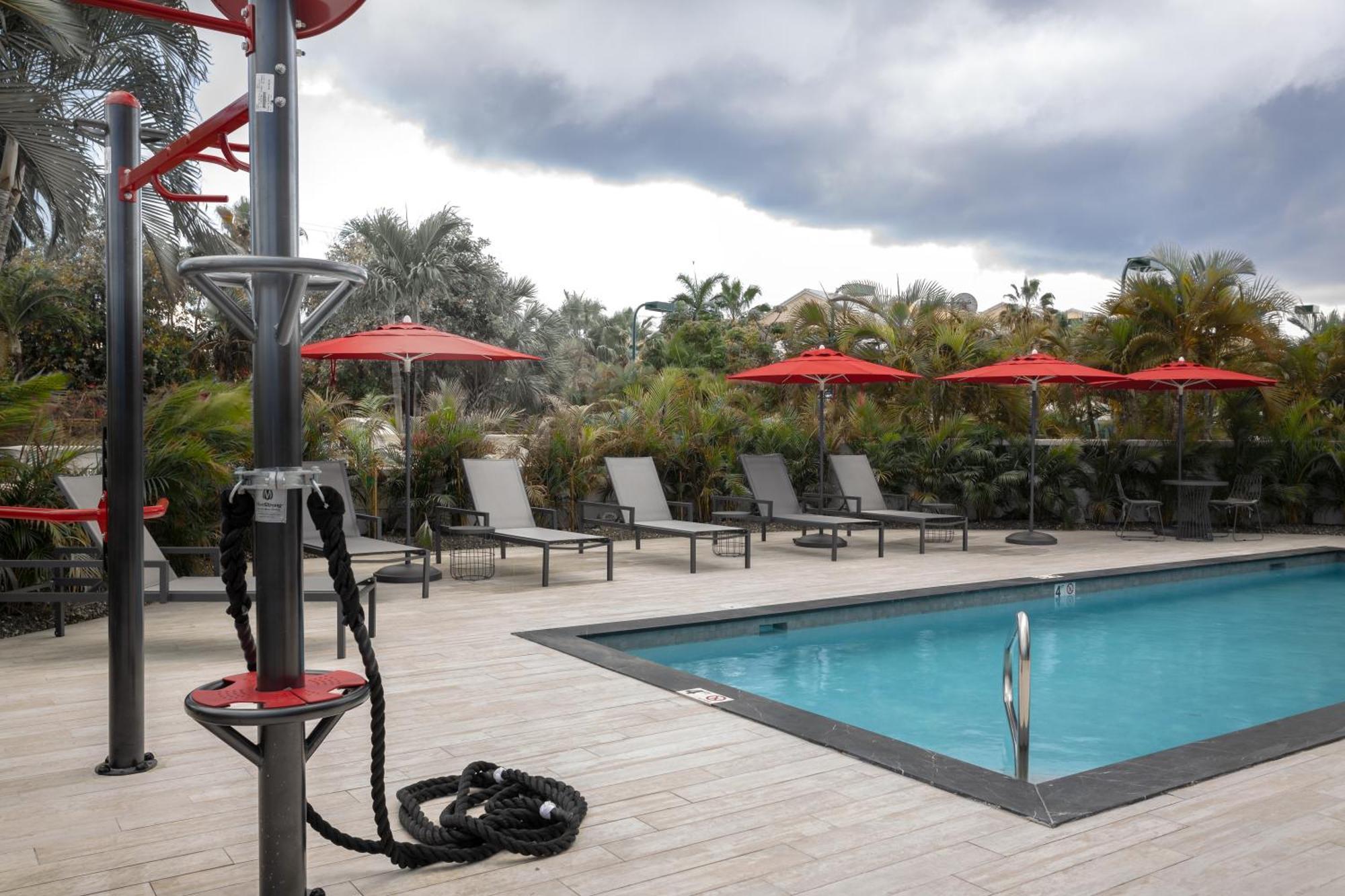 The Locale Hotel Grand Cayman George Town Ngoại thất bức ảnh