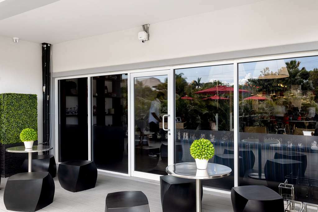 The Locale Hotel Grand Cayman George Town Ngoại thất bức ảnh